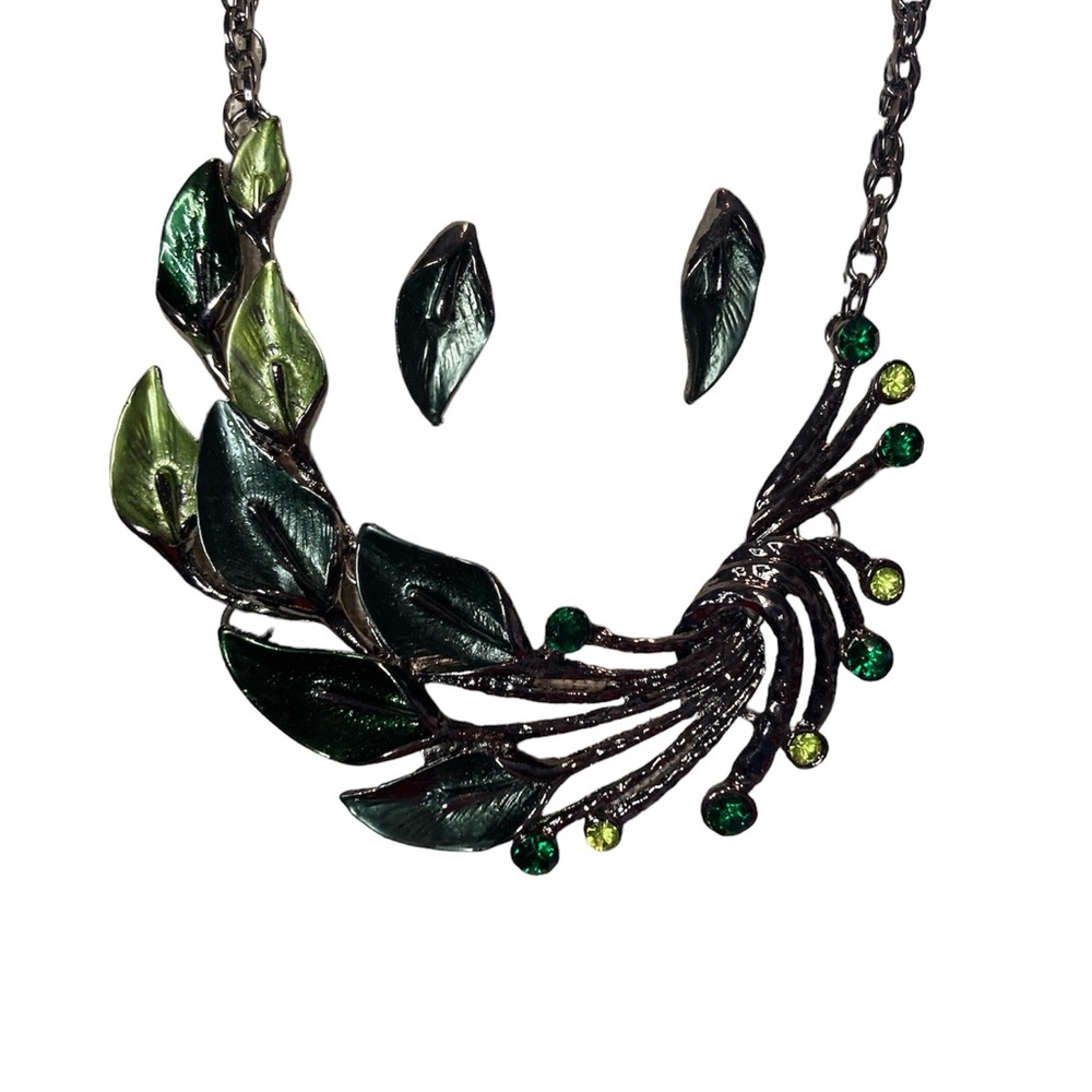 Floral statement necklace and earring Set